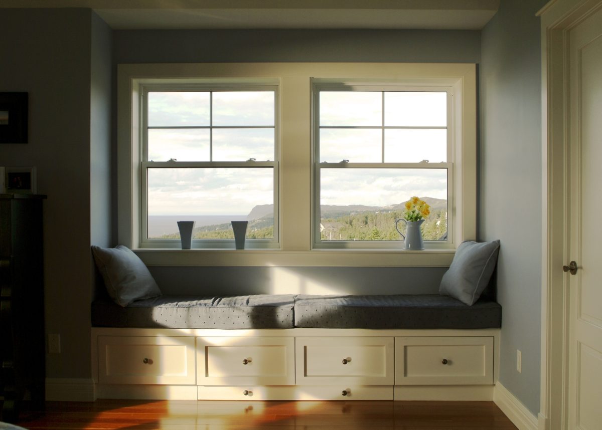 Single-Hung Windows